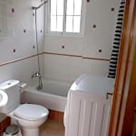 Casa de Férias House With 4 Bedrooms In With Shared Pool Enclosed Garden And Wifi